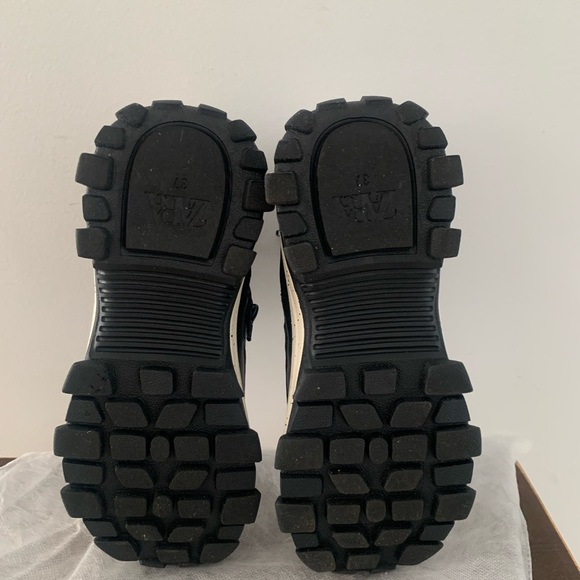 NWOT! Zara kid boots - Picture 5 of 6